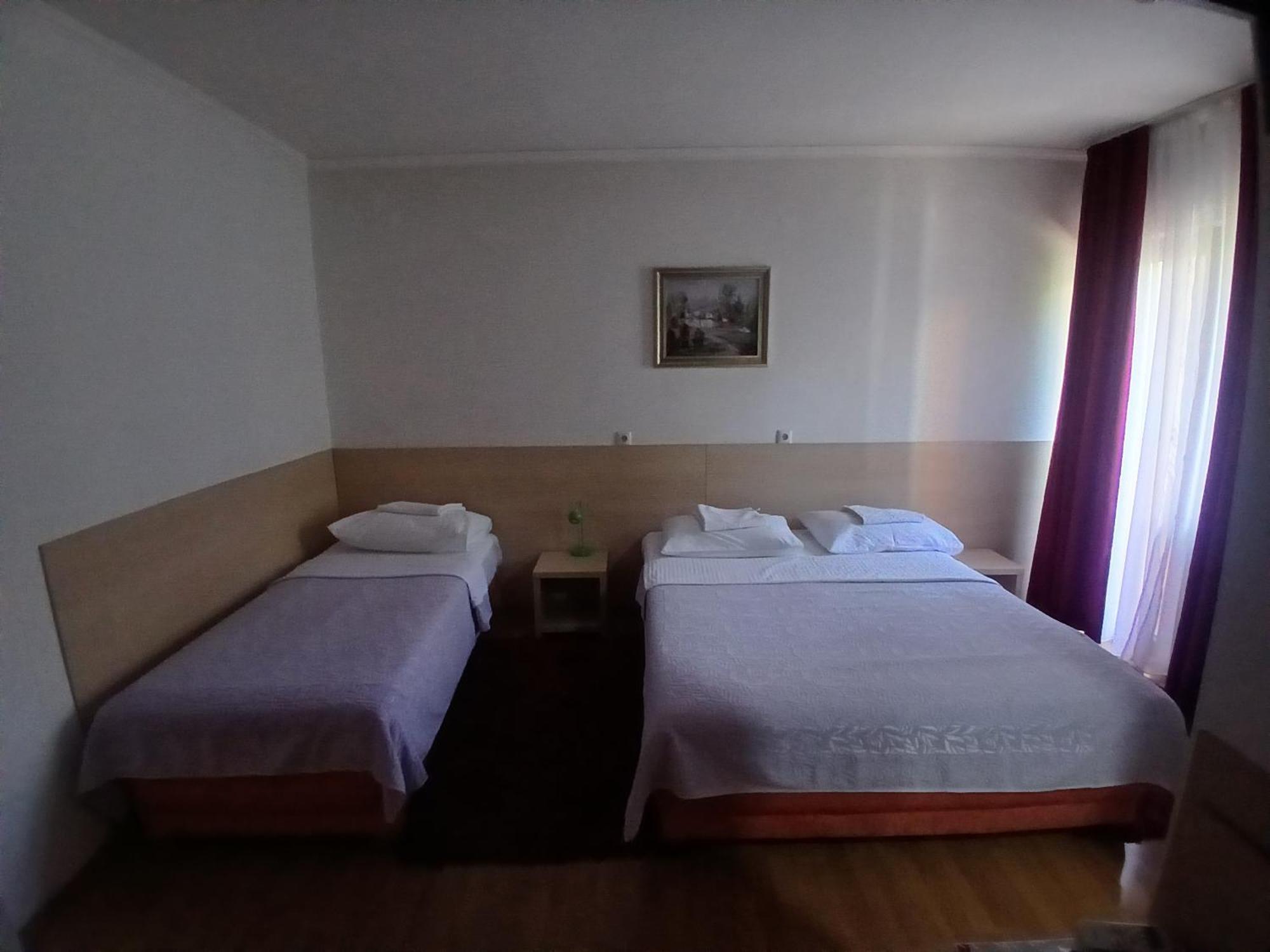 Hotel Viv Trebinje Exterior photo