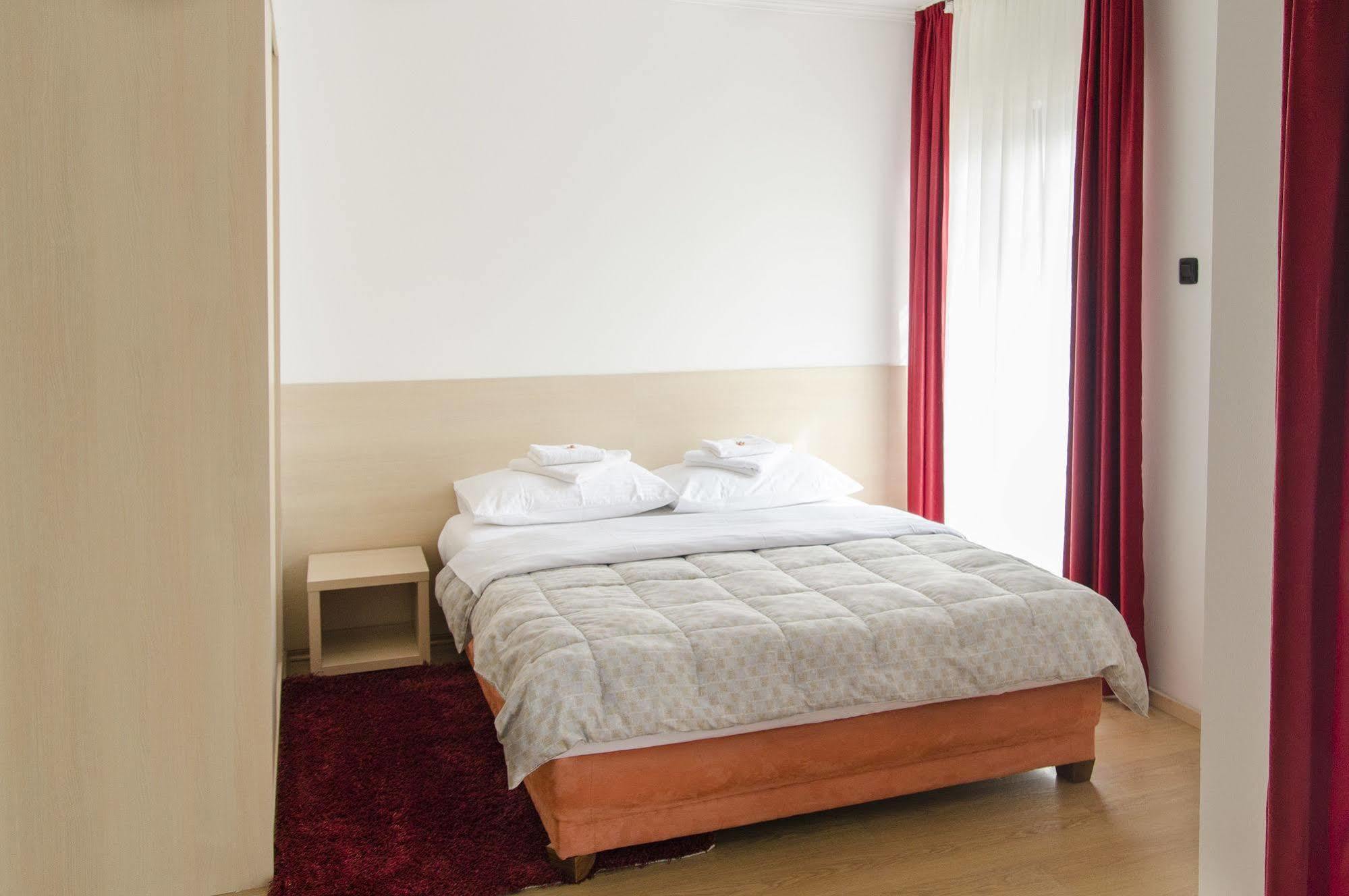 Hotel Viv Trebinje Exterior photo