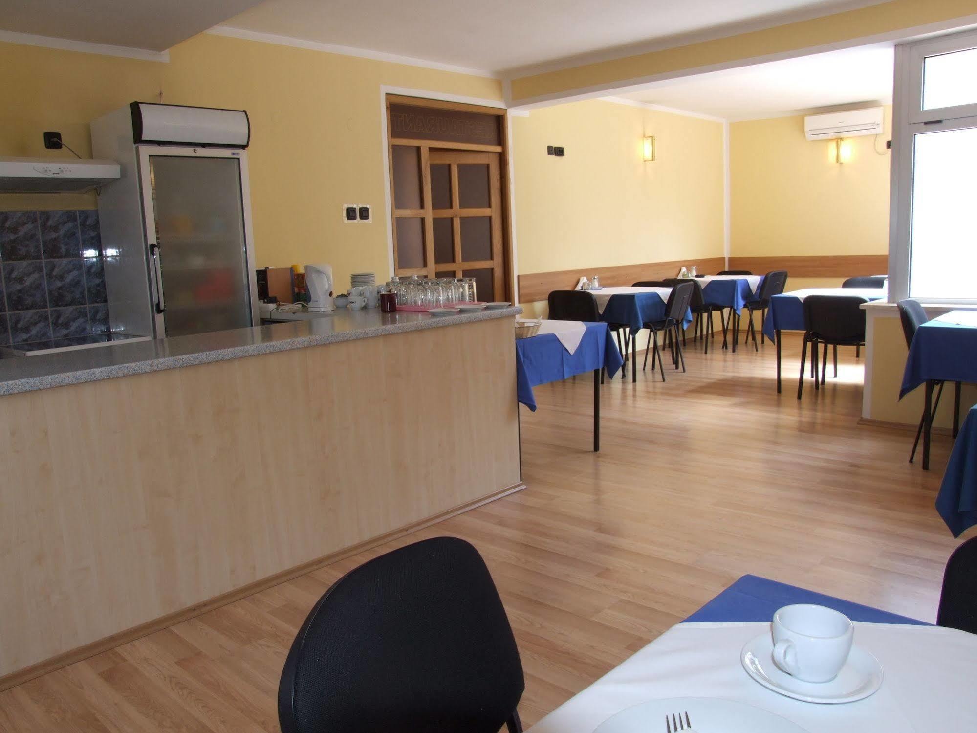Hotel Viv Trebinje Exterior photo